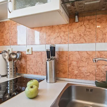 Apartment Small With Free Parking Belgrade